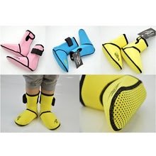 Load image into Gallery viewer, Diving &amp; Swimming Socks for Kids they Keep feet Warm
